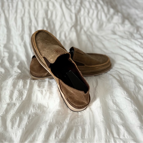 Ariat Men's Brown Bomber Cruiser Suede Slip-On Loafers - Picture 1 of 5